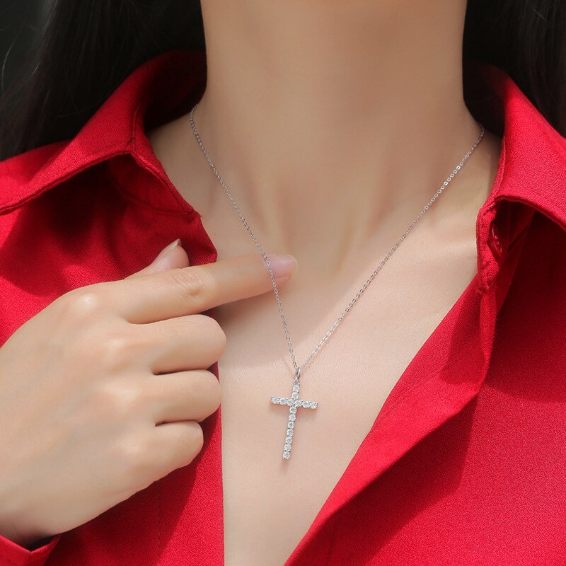 Cross Clavicle Chain Moissanite set in S925 Silver Necklace Unisex Personality Jewelry