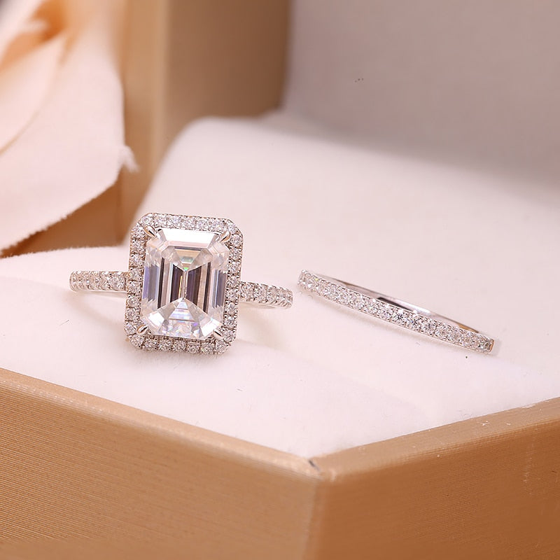 3.0 Carat Emerald Brilliant Cut Moissanite Engagement Halo Ring Set Real 18k White Gold