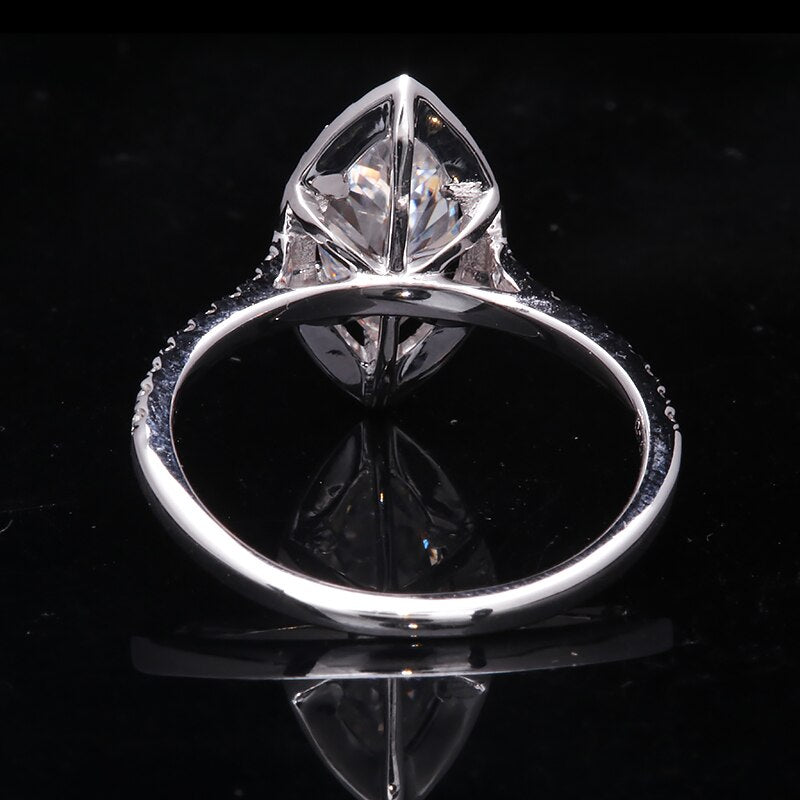 2.5carat (7x14mm) Marquise Brilliant Cut Moissanite Engagement Ring